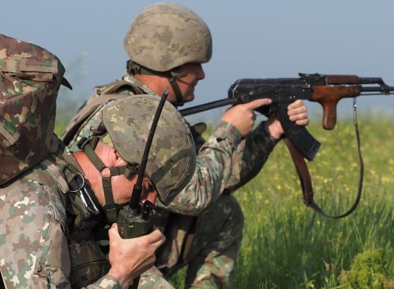 decizie-finala-faliment-la-firma-care-vindea-asigurari-pentru-armata-(militari-si-armament),-politie,-fortele-navale-sau-bnr-acuzatii-grave-de-frauda-–-economica.net