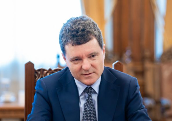 avem-in-sfarsit-lege-pentru-plata-pensiilor-private-a-8,3-milioane-de-romani-–-economica.net