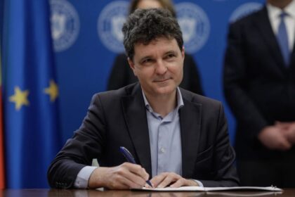 legea-privind-plata-pensiilor-private-a-fost-promulgata-de-presedintele-nicusor-dan.-cand-intra-in-vigoare