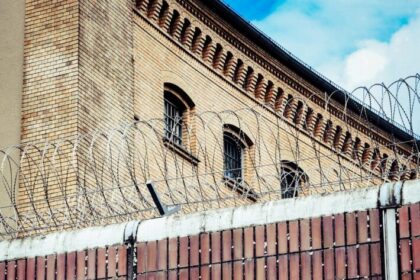 copii-inchisi-la-scoala-de-corectie-de-la-buzias,-torturati-de-gardieni.-ancheta-este-in-desfasurare