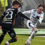 dorinel-munteanu-a-luat-decizia:-nu-se-mai-bazeaza-pe-fiul-unui-fost-fotbalist-cunoscut-al-diviziei-a-reactia-jucatorului:-sunt-in-discutii-cu-ei