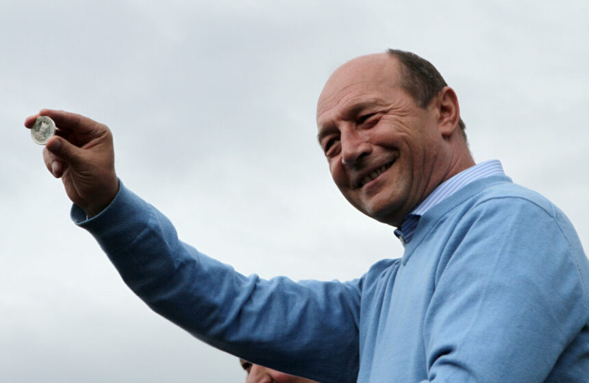 moneda-blestemata-de-la-cotroceni.-o-poveste-cu-aur-din-romania-anului-2009