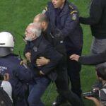 era-pe-teren-cand-savvidis-a-scos-pistolul,-acum-e-pe-podium-in-superliga:-exista-o-singura-diferenta-intre-romania-si-grecia
