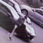 hotul-cu-porsche:-roman,-acuzat-ca-a-jefuit-10-supermarketuri-intr-o-singura-zi.-ce-metoda-folosea