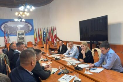 florin-barbu:-partidul-social-democrat-n-a-fost-impotriva-mercosur,-partidul-social-democrat-a-solicitat-garantii-pentru-fermieri-si-procesatorii-romani-–-economica.net