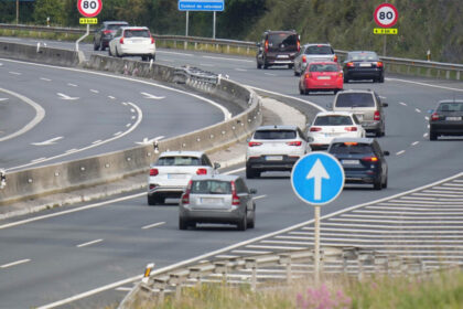 indicatorul-rutier-nou,-care-da-batai-de-cap-soferilor-a-aparut-pe-1-ianuarie-2026-si-600.000-de-soferi-romani-sunt-afectati