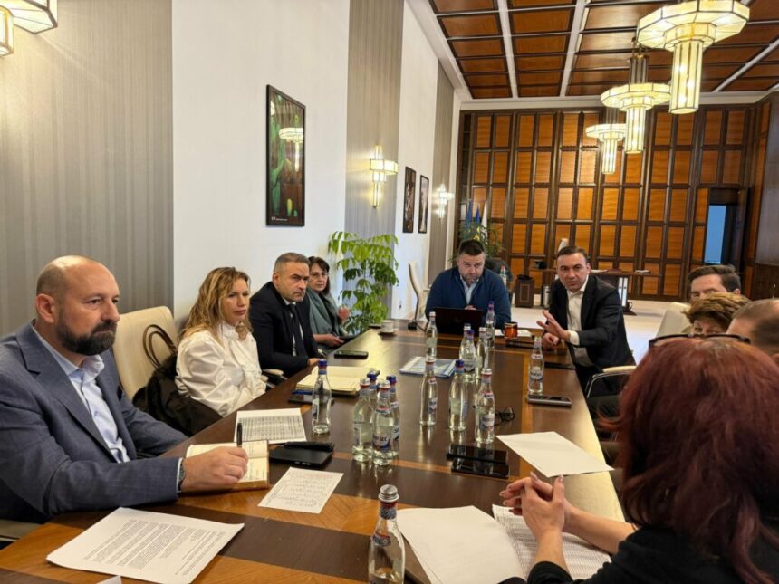 bogdan-ivan-si-bogdan-ciucu-discuta-despre-eventuala-preluare-a-elcen-de-catre-primaria-capitalei,-care-detine-termoenergetica.-la-cat-e-evaluata-compania