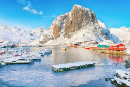 de-ce-vor-groenlanda,-de-fapt.-care-este-adevaratul-motiv-si-cat-este-de-importanta