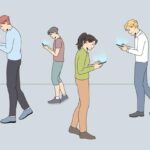 de-la-apel-la-scroll-pe-internet-cate-ore-mai-vorbesc-romanii-la-telefon-si-pe-ce-retele-–-economica.net