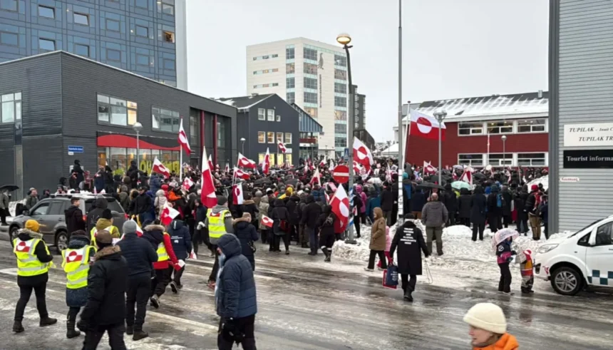 odata-cu-protestele-din-danemarca,-si-groelanda-iese-in-strada
