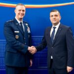 ministrul-apararii-nationale,-radu-miruta,-s-a-intalnit-cu-seful-militar-al-nato.-ce-au-discutat-cei-doi-oficiali