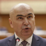 guvernul-bolojan-a-decis:-ce-categorie-de-romani-pot-trai-cu-o-cota-de-hrana-de-32-lei/zi