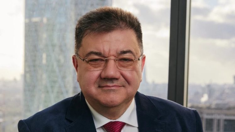 de-ce-s-au-scumpit-aurul-si-argintul?-instabilitate-politica,-criza-groenlanda,-efectul-trump,-datoriile-sua…-–-economica.net