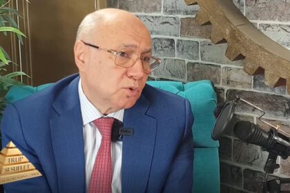 o-singura-lingurita-este-suficienta-alimentul-care-regenereaza-ficatul,-potrivit-prof-dr.-irinel-popescu