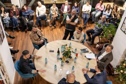 intimate-roundtable-conversations:-liderii-industriei-horeca-au-analizat-rezultatele-din-2025-si-au-punctat-principalele-trenduri-ale-anului-2026-|-revista-biz-–-prima-revista-de-business-din-romania