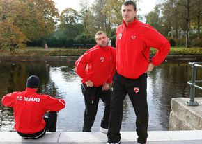 eu-n-am-dat-doua-goluri-toata-cariera…-fostul-fundas-al-lui-dinamo-l-a-scanat-pe-oprut,-apoi-s-a-intrebat:-ne-mai-gandeam-la-asta-acum-trei-ani?