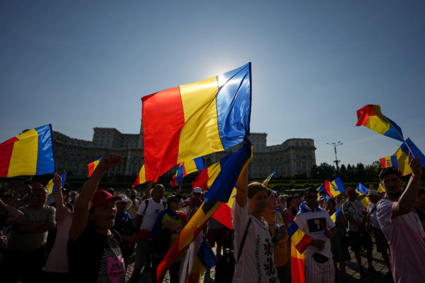 aur-iese-in-strada-pentru-apa-celor-din-curtea-de-arges-aproape-50.000-de-oameni-stau-de-4-luni-fara-apa-potabila