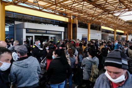 germania-restrange-ajutoarele-sociale-pentru-unii-romani-si-bulgari.-multi-dintre-imigrantii-balcanici-vor-fi-trimisi-acasa