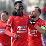 puncte-uriase-pentru-hermannstadt-si-dorinel-munteanu-dupa-132-de-zile,-sibienii-castiga-in-superliga:-lui-andrei-prepelita-i-s-a-cerut-demisia-din-tribune