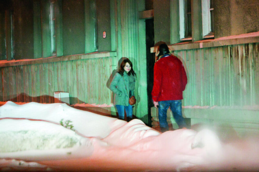 romanta-printre-nameti-cu-o-printesa-necunoscuta!-vladimir-draghia,-surprins-intr-o-poveste-de-iarna-ca-n-filmele-anilor-2000