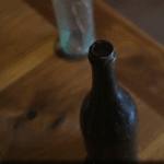 sticla-de-alcool-veche-de-150-de-ani,-descoperita-intr-o-mina-din-sua.-ce-au-constatat-arheologii,-dupa-ce-au-gustat-din-ea