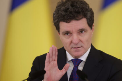 nicusor-dan,-prima-reactie-pe-raportul-sua-despre-ingerintele-ue-in-alegerile-din-romania:-romania-nu-este-vizata/-alegerile-au-fost-anulate-legal-romania-este-mentionata-de-113-ori-in-raportul-american