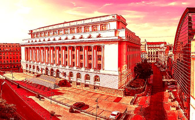bnr,-date-importante-pentru-romania-care-sunt-cele-mai-mari-riscuri-la-care-ne-expunem-in-2026-sondaj-banci-–-economica.net