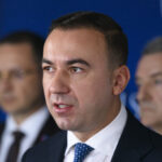 cand-vor-plati-romanii-preturi-mai-mici-la-facturi-de-curent-si-gaze