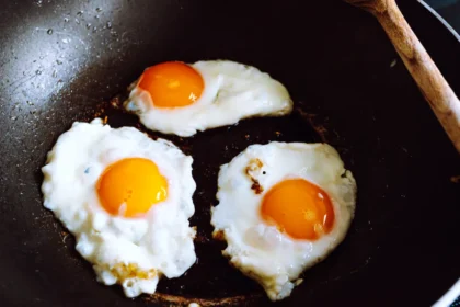 cum-sa-faci-oua-ochiuri-perfecte.-specialistii-dezvaluie-trucul-care-face-diferenta,-un-detaliu-aparent-banal