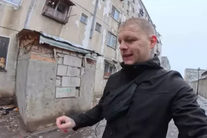 un-vlogger-olandez-a-vrut-sa-vada-cu-ochii-lui-cum-e-viata-in-ferentari.-a-filmat-tot-ce-a-gasit-prin-cartier-si-apoi-a-tras-concluzia