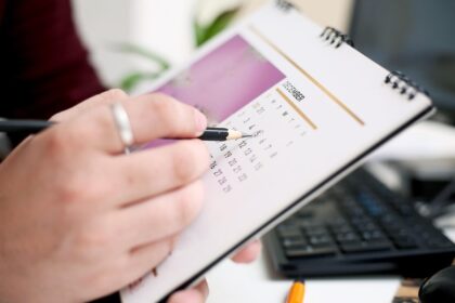 zile-libere-legale-in-2026.-calendar-complet:-minivacante,-sarbatori-legale-si-cum-sa-iti-planifici-concediul