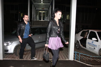 poza-care-a-spart-geamul-cancan!-novanc-si-giulia-de-la-candy,-surprinsi-in-plina-sedinta-de-infrumusetare-nocturna?!