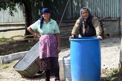 apa-care-ne-a-otravit-copilaria.-drama-uitata-a-botosaniului-din-anii-2000