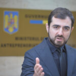 claudiu-nasui-are-un-mesaj-pentru-ilie-bolojan:-„suntem-mai-departe-de-zona-euro-ca-niciodata”