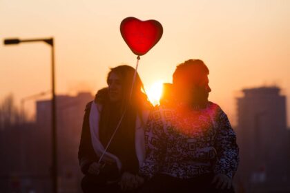 ce-mai-inseamna-dragostea?-relatiile-de-cuplu-au-devenit-pragmatice,-nu-romantice-|-revista-biz-–-prima-revista-de-business-din-romania