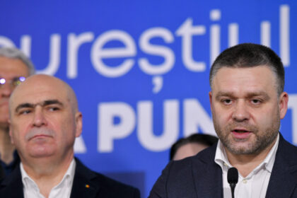 ciucu-ii-aduce-elogii-lui-bolojan,-dupa-ce-a-impins-tara-in-recesiune-tehnica:-„singurul-om-asumat-si-suficient-de-curajos-incat-sa-faca-ce-trebuie”