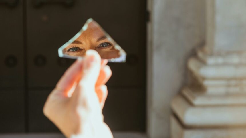 adevarul-despre-mitul-care-spune-ca-ochii-nu-cresc-niciodata:-ce-se-intampla,-de-fapt,-din-copilarie-pana-la-batranete