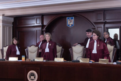 ccr-este-asteptata-astazi-sa-ia-o-decizie-pe-reforma-pensiilor-speciale-ale-magistratilor