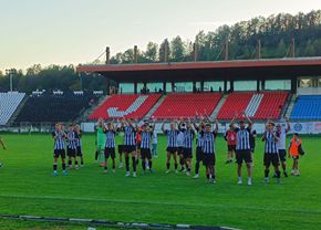 corvinul-hunedoara,-liderul-detasat-din-liga-2,-si-a-ales-stadionul-pentru-meciurile-din-superliga!