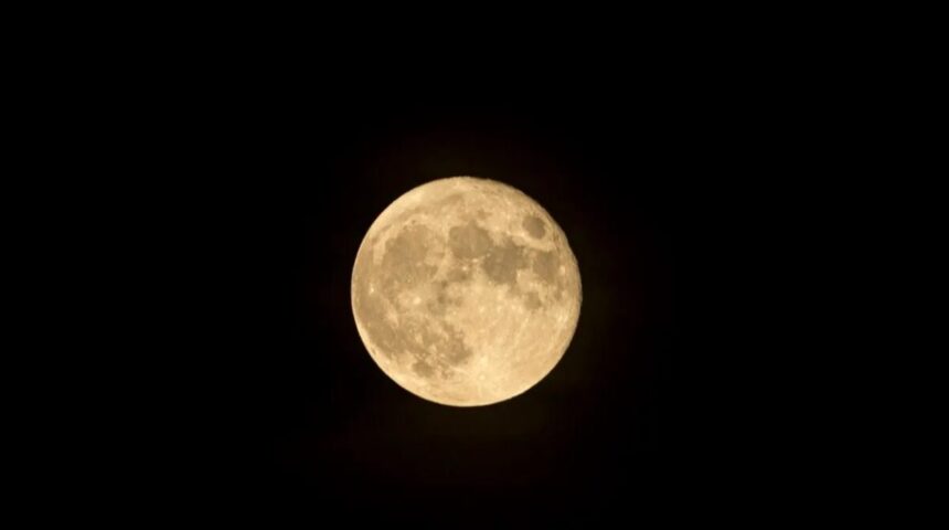 de-ce-se-micsoreaza-luna.-fenomenul-a-surprins-expertii