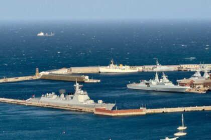 sua-a-pregatit-langa-iran-cea-mai-mare-putere-aeriana-de-la-invazia-irakului-din-2003.-trump-a-dat-un-ultimatim-teheranului