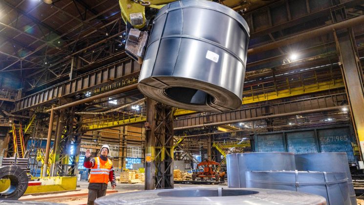 ce-planuri-anunta-cel-mai-bogat-ucrainean-pentru-fabrica-de-tevi-din-iasi,-cumparata-in-decembrie-de-la-arcelormittal-–-economica.net