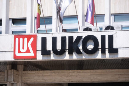 lukoil-a-obtinut-o-noua-amanare-a-termenului-de-aplicare-a-sanctiunilor-sua