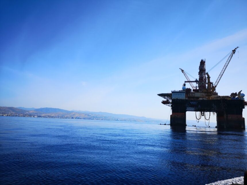 lukoil-explica-de-ce-nu-renunta-la-trident,-din-marea-neagra-in-care-a-investit-deja-650-mil.-usd,-chiar-daca-se-confrunta-in-continuare-cu-un-mediu-ostil-si-cu-o-presiune-semnificativa