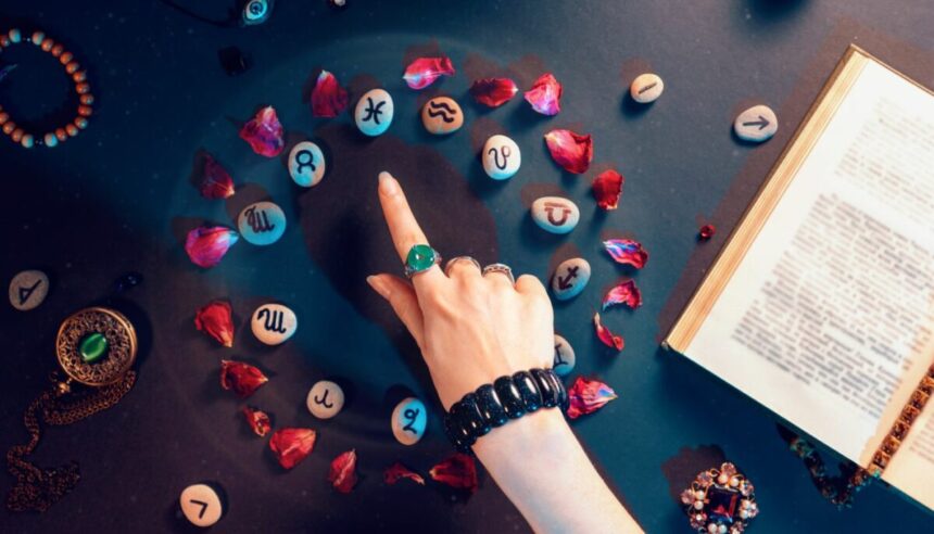 horoscop-rune-azi,-15-martie-2026.-melancolicii,-perfectionistii-si-cei-care-se-simt-blocati-pot-avea-astazi-revelatii