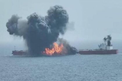 ft:-iranul-castiga-bani-din-petrol,-transporta-titei-cu-flota-din-umbra,-in-timpul-razboiului.-america-inchide-ochii