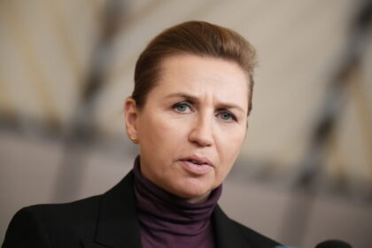 „efectul”-groenlanda:-premierul-danemarcei,-care-s-a-luptat-cu-trump,-este-pe-cale-sa-castige-alegerile