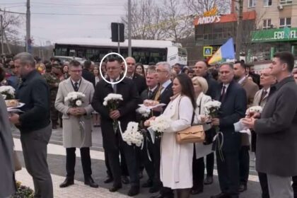 dan-dungaciu-(aur)-vorbeste-despre-o-umilinta-a-romaniei-la-chisinau,-de-27-martie:-absente-oficiale-si-un-esec-diplomatic-de-proportii