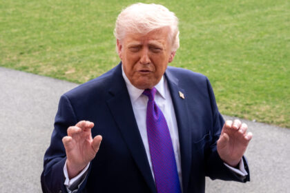 wsj:-trump-le-spune-consilierilor-ca-este-dispus-sa-puna-capat-razboiului-din-iran-fara-a-redeschide-ormuz