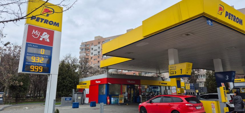noua-reducere-cu-50-de-bani-pe-litru-a-preturilor-la-carburanti,-pe-masa-guvernului-inca-nu-se-taie-din-taxe,-s-ar-putea-pune-un-nou-impozit-pentru-petrom-–-economica.net